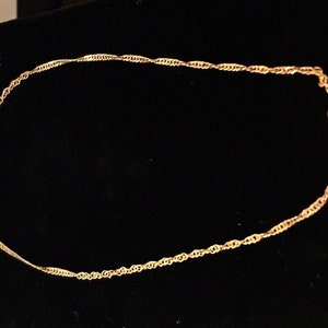 Dainty 10K Yellow Gold 7” Heart Bracelet