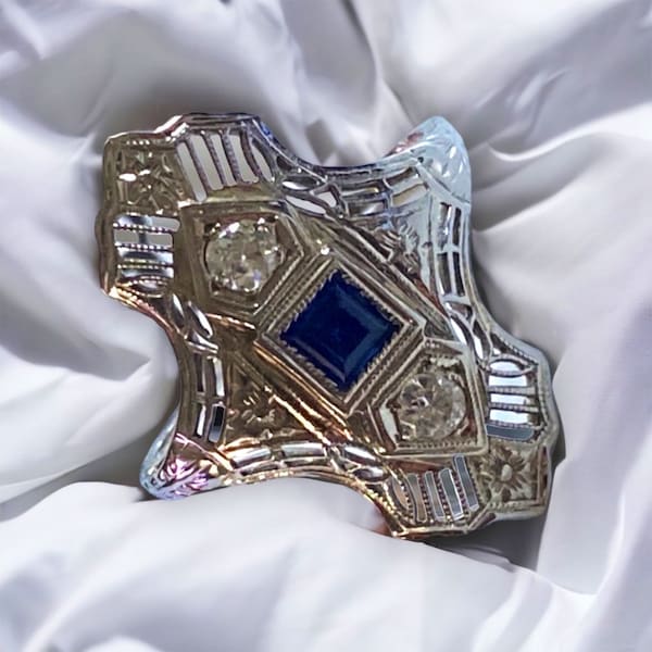 Vintage Estate 1940's 14K White Gold .55 CTW Diamond and Sapphire Ring Size 7.75