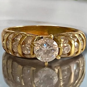 Vintage Stunning Solid 14k Yellow Gold CZ Engagement Ring Size 9!!