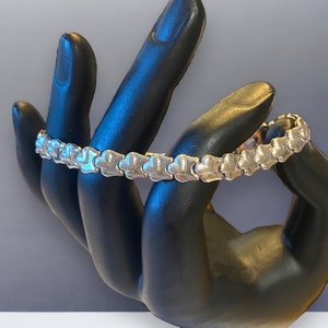 VINTAGE Sterling Silver 7” Unique Heart Link 6mm Bracelet BEAUTY!!