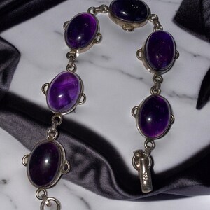 Vintage Sterling Silver 925 Large Oval AMETHYST 8” Bracelet Heavy Modern Design
