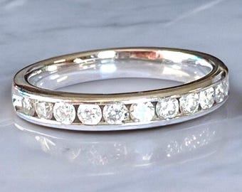 GORGEOUS Estate 14k White Gold .48 CTW DIAMOND Eternity Band Wedding Ring Size 5.5