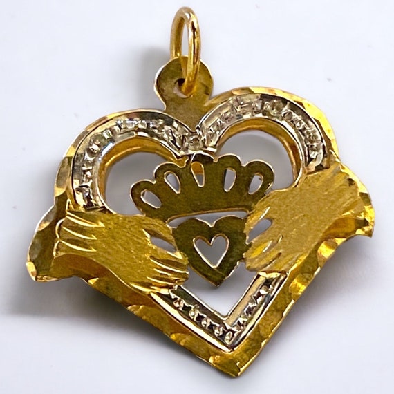 Beautiful Vintage 14K Gold Diamond 3D Claddaugh C… - image 1