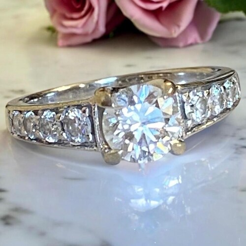 ¡Hermoso anillo de compromiso de diamantes VS2 de 1,32 CTW en oro blanco de 18 k con certificación GIA, tamaño 5,75!