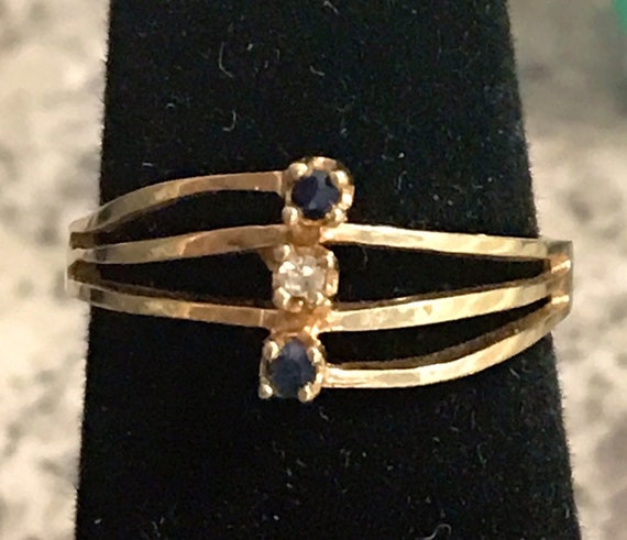Vintage 14K Yellow Gold SAPPHIRE and DIAMOND Ring… - image 2