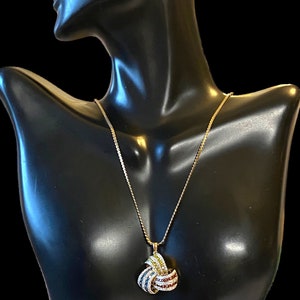 Gorgeous 14K Yellow Gold Natural Diamond Gem Twist KNOT Style Pendant 18” Serpentine Chain Necklace!