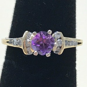 14k Yellow Gold Diamond and Amethyst Ring Size 6