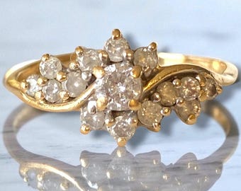 Gorgeous Vintage 14k Yellow Gold .70 CTW DIAMOND Cluster Ring Size 9.25