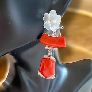 Elegant Estate 18k 750 Gold CORAL and DIAMOND Floral STATEMENT 2” Dangle Omega Earrings