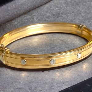 GORGEOUS Vintage LOVE 14K Yellow Gold 7mm Wide Screw 6.5” Bangle Bracelet Italy!!