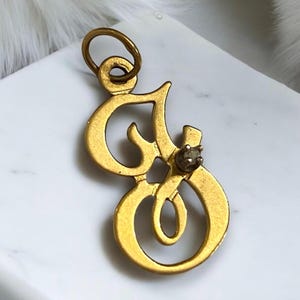 Vintage 14k Yellow Gold Diamond Cursive Initial &quot;F” Charm Cute!