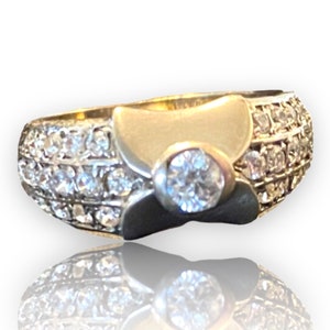Estate 14K White Gold CZ Band Ring Size 7 UNIQUE!