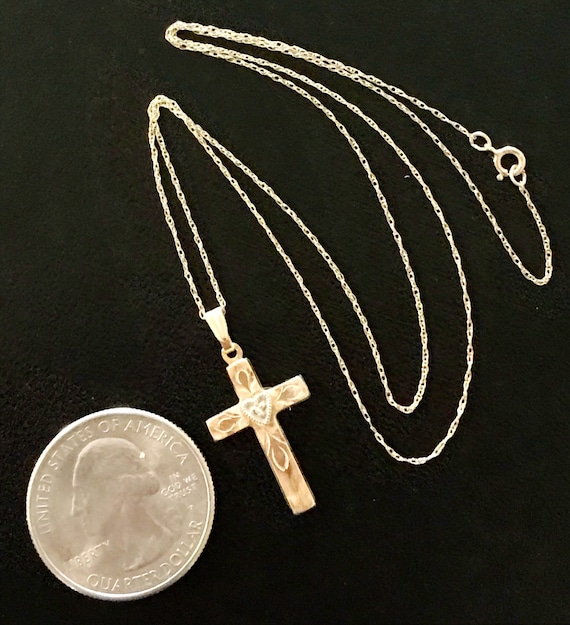 Pretty 14k Yellow Gold Diamond Accent Cross on 18… - image 6