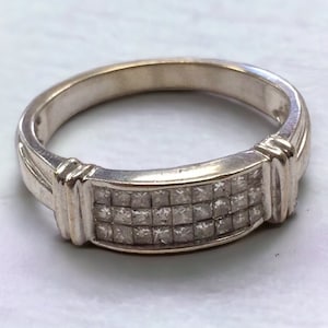 Vintage 14K White Gold .54 CTW Channel Set DIAMOND Band RING Size 10.5