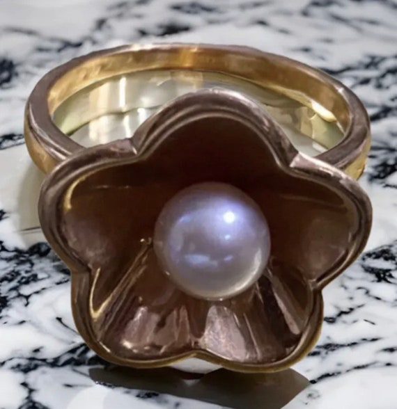 VINTAGE 14K ROSE Gold 6mm Pearl Flower Ring Size 8 - image 10