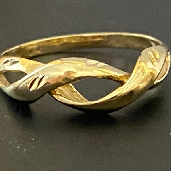 10k Yellow Gold Twisted Rope Band Double Arrow Wrap Ring – Dainty Chevron Arrowhead Design, Handcrafted In USA