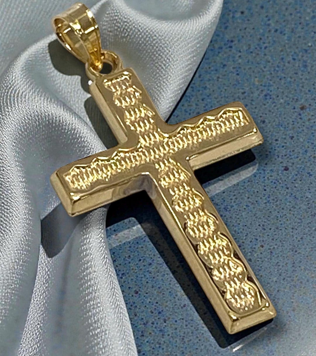 beautiful-vintage-14k-textured-yellow-gold-cross-charm-pendant-etsy