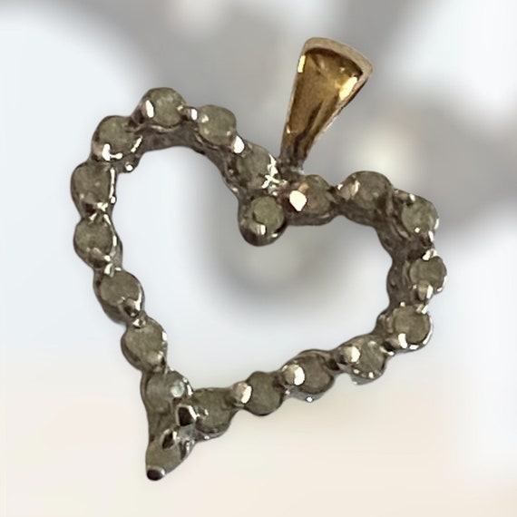 Beautiful Estate 10k Two Tone Gold Diamond Heart … - image 4