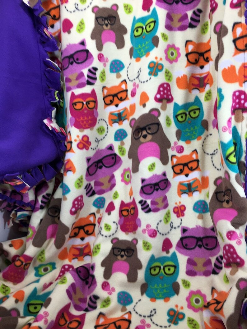 Mona/'s Sewing Treasures Reversible Hand Tied Double Layer Blanket Throw Fleece Woodland Animals with Glasses Print Fleece Blanket