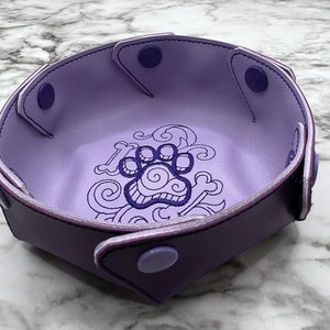 Dogs Embroidery Vinyl Snap Tray: Collapsible Catch All Bowl
