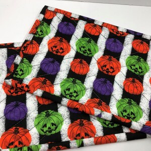 Halloween Spider Mug Rug: Quilted Table Mat, Large Coaster 3 Color Pumpkins