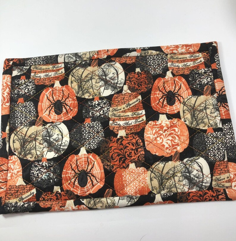Halloween Spider Mug Rug: Quilted Table Mat, Large Coaster Spiders on Pumpkins
