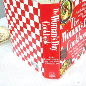 COOKBOOK  Women&#39;s Day Cookbook Vintage Collectible American Cookbook Hardcover USA. Over 700 practical economical, easy to prepare recipes.