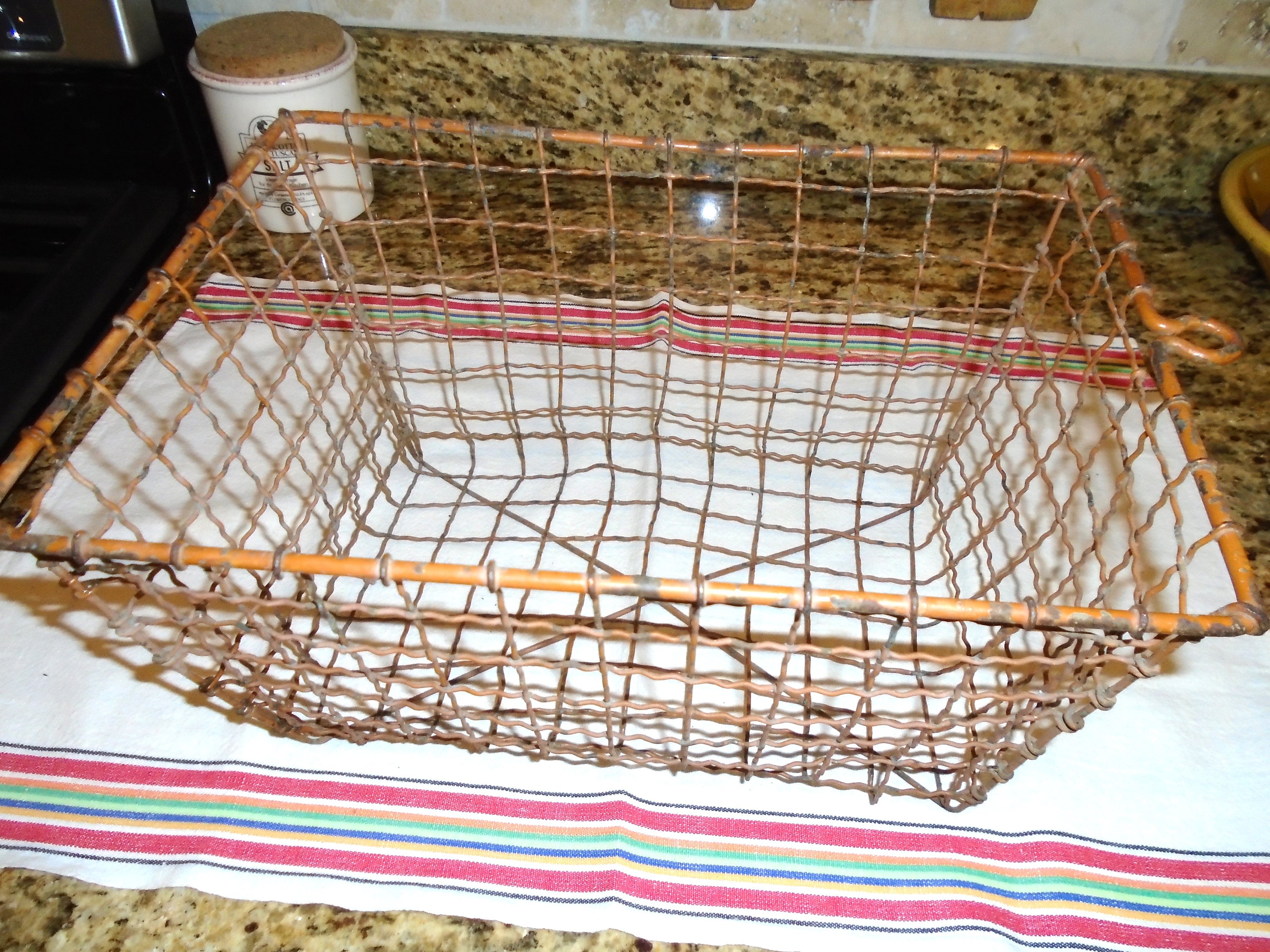 Vintage Baskets – JAMsCraftCloset
