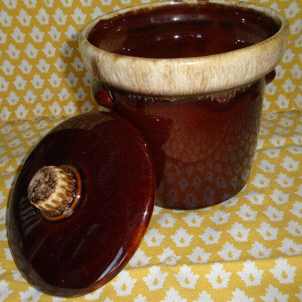 McCoy Brown Drip Sugar Canister with Lid. 2 Handle Jar w/Lid 5.75"Tall /Bean Pot /Crock, #7014 ONE (1) QUART USA. Vintage