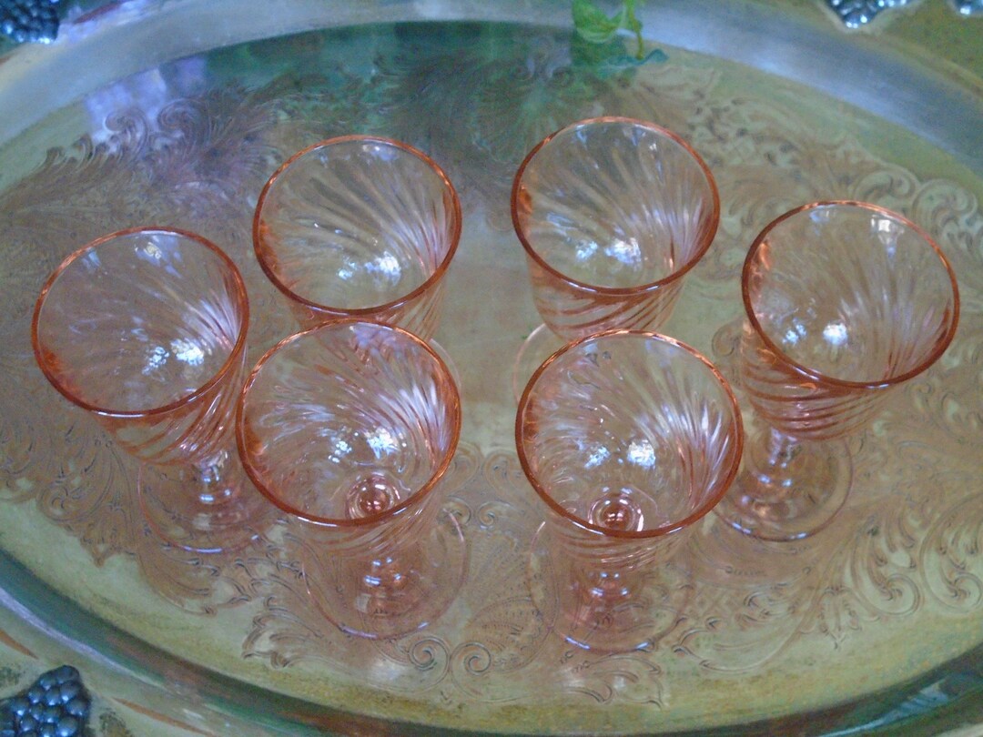 Arcoroc Rosaline Pink Cordial Glasses, Six 6 Luminarc Optic Swirl