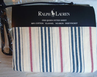 Ralph Lauren Queen Fitted Sheet, Red, White, and Blue Flannel Sheet. Red white and blue striped Queen size flannel sheet.