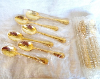 Gold Teaspoons 12, Golden Enchanted Rose Gold Plated by WM.ROGERS & Son, 12 pcs. Raised Rose Motif, Scroll. New