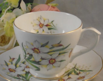 Duchess Teacup and Saucer Set -Pretty White Daffodils, Gold Gilt. English Bone China. Bridal Shower, Garden Tea, High Tea. Collectors