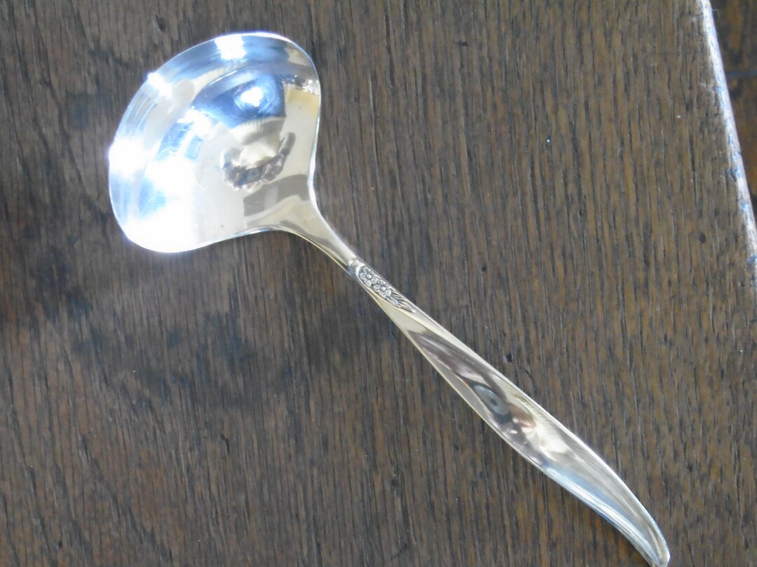 Gravy Ladle, Silverplate. Winsome I, Silverplate 1959, Community by