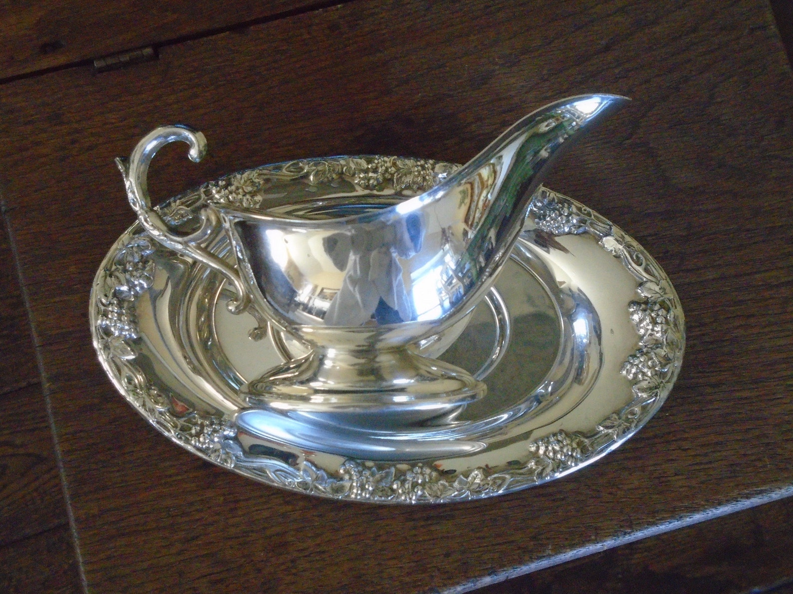 Silverplate Gravy Bowl With Ornate Oval Underplate Gravy Boat Etsy