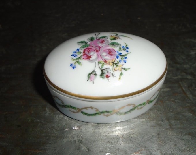 Haviland Limoge Trinket Box, Oval Porcelain Box W/lid. Pink /red Roses, Blue Bells Lid, Green