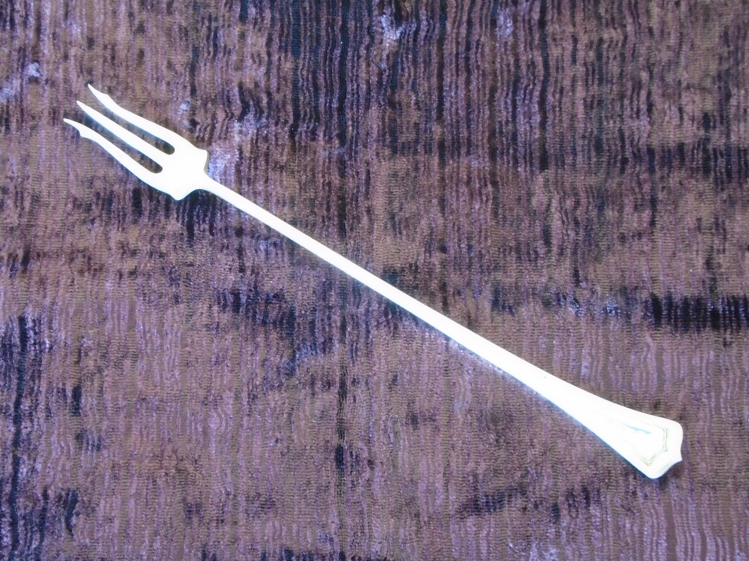 Silverplate Pickle Fork Long Handle Oxford by Rogers & Bros 