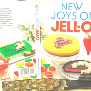 Los placeres de Jell-O, libro de tapa dura de 1990, sobrecubierta. Postres cremosos, parfaits, barras de pudín helado. Trucos del oficio. Recuerdos de la infancia.