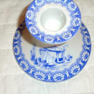 &quot;Spode IONIAN CANDLE STICK 3 &quot;&quot;Spode Blue Room Kollektion. Eingeführt 1851- Unterglasurdruck Hand gravierte Kupferplatte.&quot;