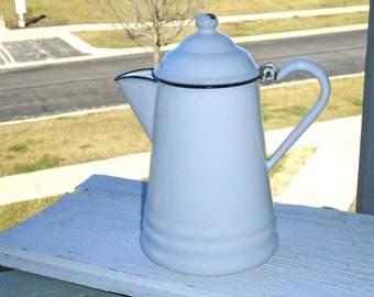 Vintage Large White Enamelware Farmhouse Style Coffee Kettle. Coffee Pot with Handle, Navy Blue Trim and Strainer Spout.