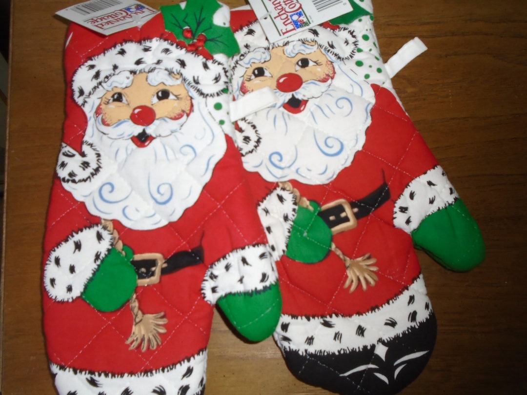Choice of Holiday Oven Mitts, Santa Claus, or Holiday Bow and Holly. Etsy