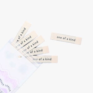 Matchy Matchy: Cutie Pie Bow Square Garment Labels Matchy Matchy: Cutie Pie Bow Square Garment Labels