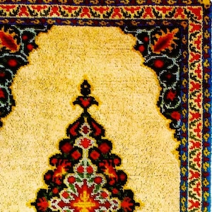 Vintage Persian Rug Hooking Pattern: Floral Chart (Digital Download)