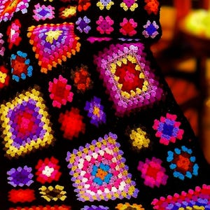 Easy Crocheted Granny Square Afghan and Pillow Patterns Digital Download Vintage Crochet Pattern