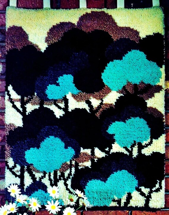 Vintage Latch Hook Rug Pattern: Deep-In-The-Woods Wall Hanging (Digital Download)