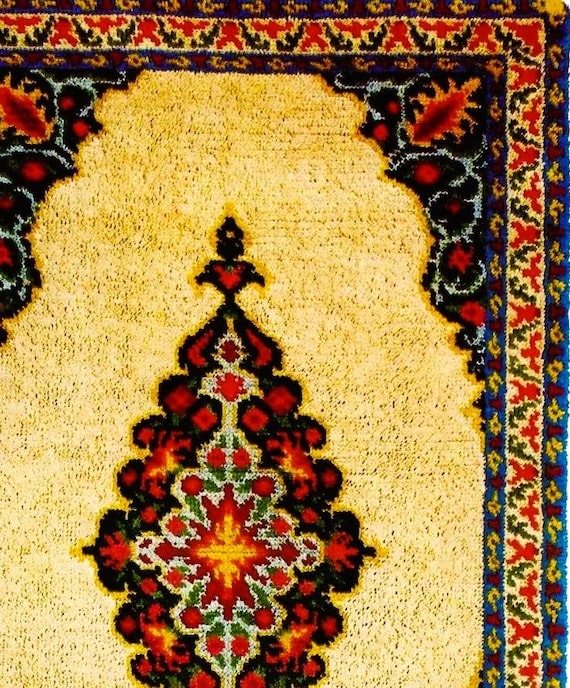 Vintage Persian Rug Hooking Pattern: Floral Chart (Digital Download)