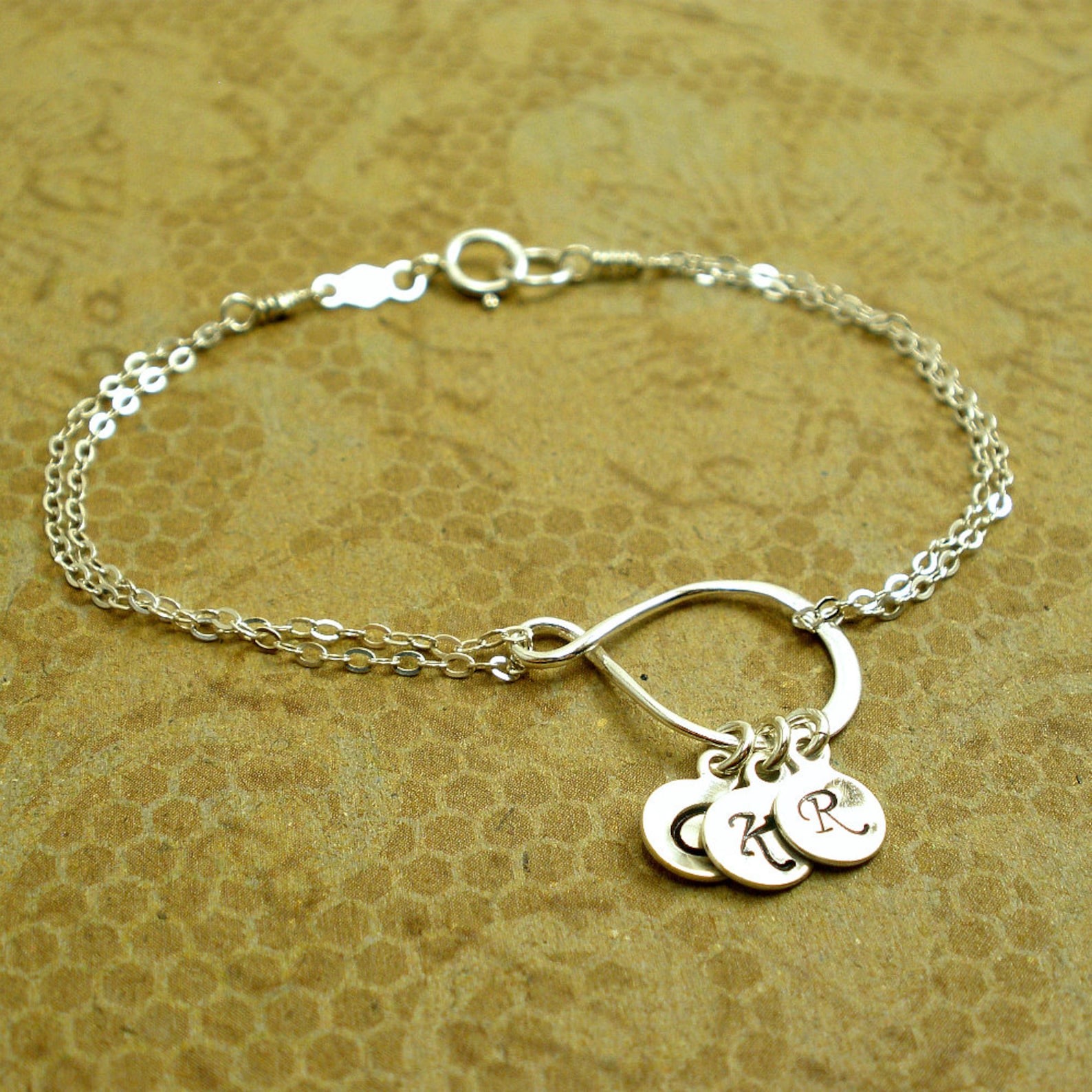 Mom Bracelet with Kids Initials Personalized Mom Jewelry Etsy