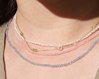 Collier quartz rose, collier pierre rose, collier de perles de pierres précieuses, collier de pierres précieuses roses, collier de petites perles, quartz rose rose