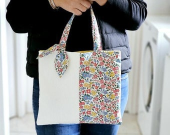 Sac tote bag molletonné velours blanc et tissu coton fleuri