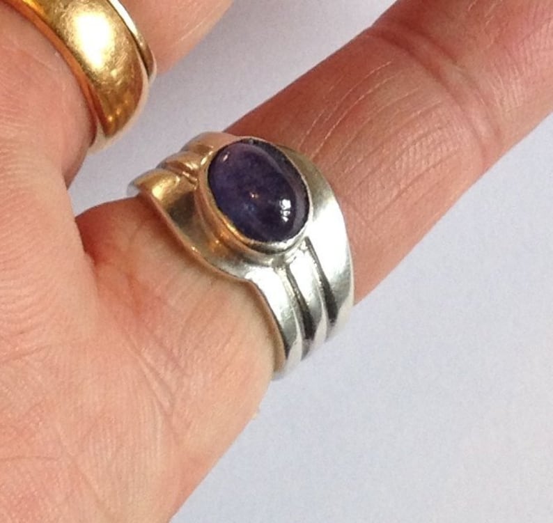 Solid Sterling Silver Grooved Bezel Set Oval Natural Blue Tanzanite Gemstone Ring Size UK L.5 US 6